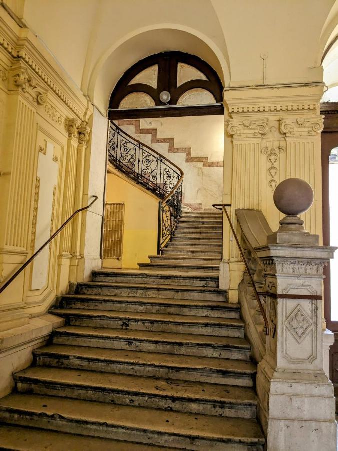 Octopus Apartment Budapest